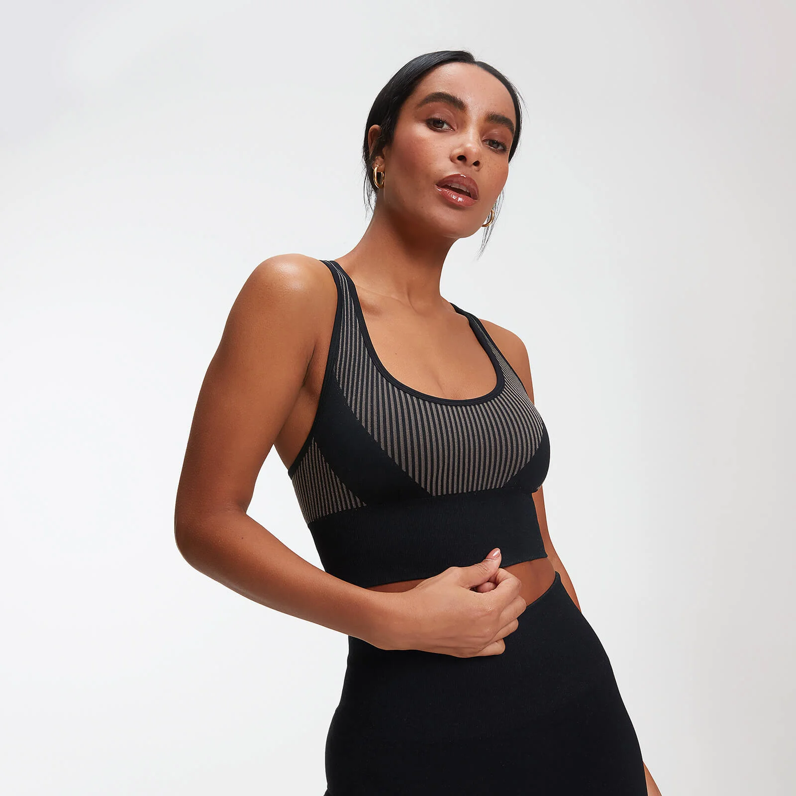 インパクト シームレス スポーツ ブラ - ブラック - XS 画像 1