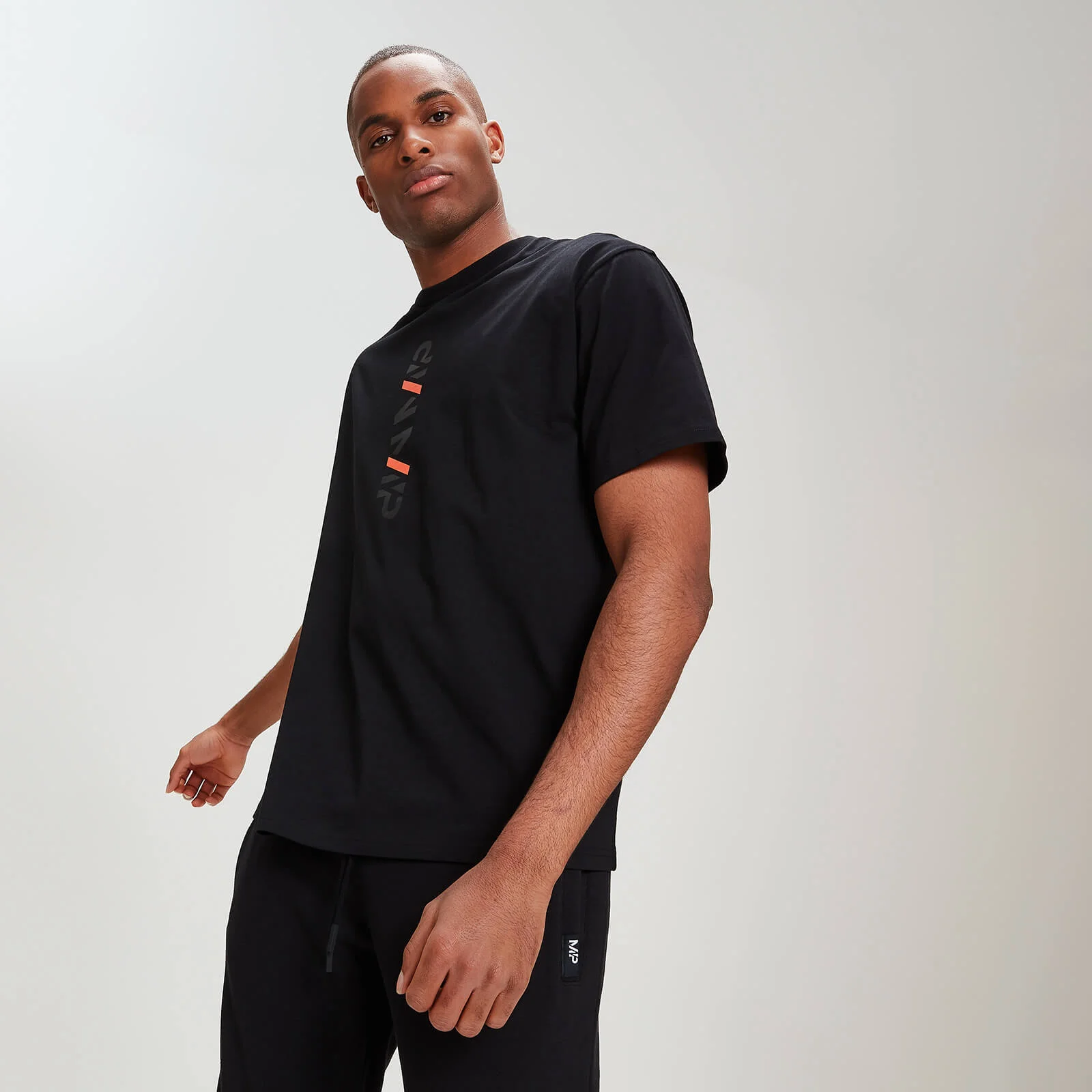 MP レスト デイ メンズ 180 グラフィック Tシャツ - ブラック - XS 画像 1
