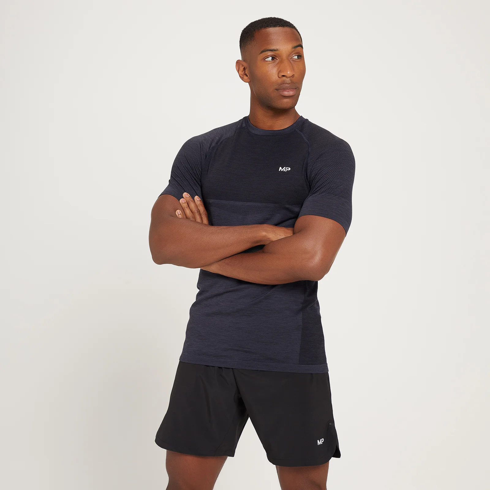 MP メンズ エッセンシャル シームレス ショートスリーブ Tシャツ - ブラック マール - XS 画像 1